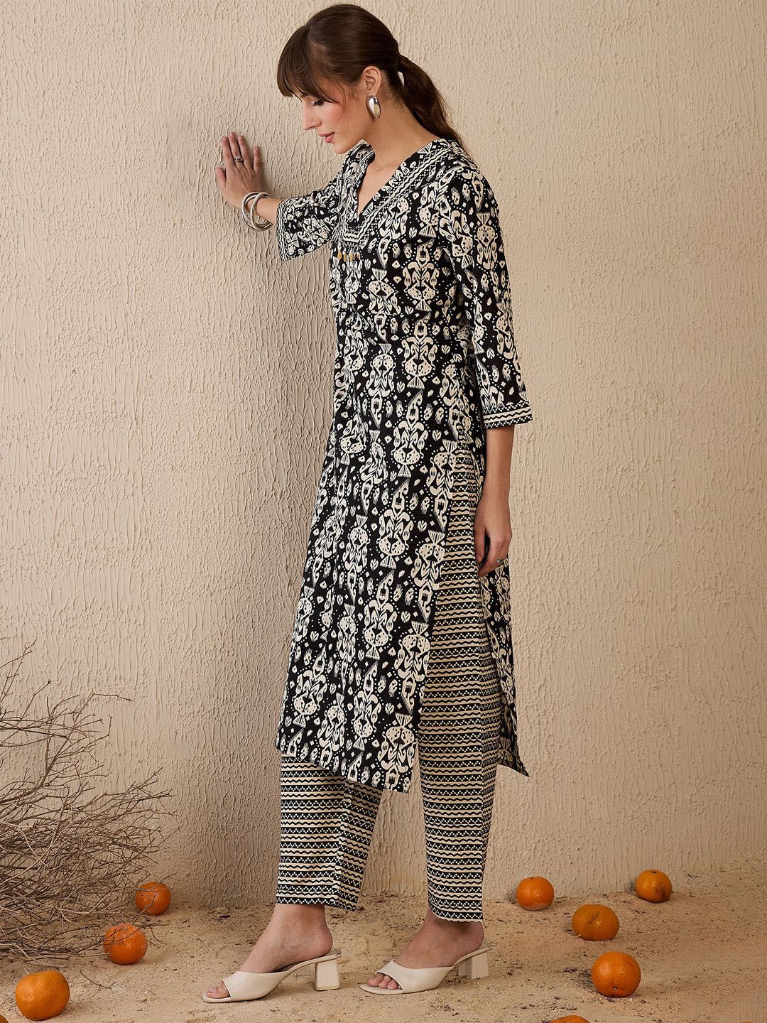 Women Printed Regular Pure Cotton Kurta with Trousers