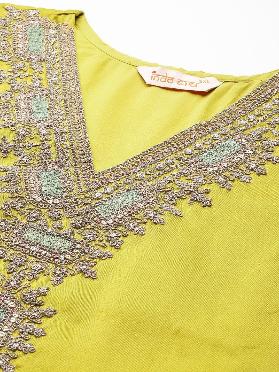 Dhiyona IE Embroidered Kurta with Trousers & Dupatta