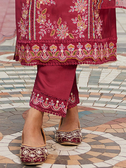 Women Floral Embroidered Regular Thread Work Kurta with Trousers & With Dupatta