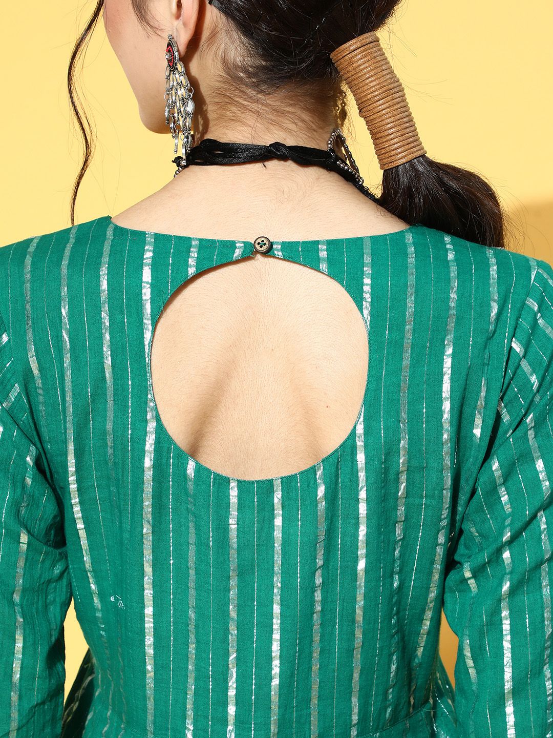 Dhiyona VA Women's Green & Silver Striped Gotta Patti Kurta Set