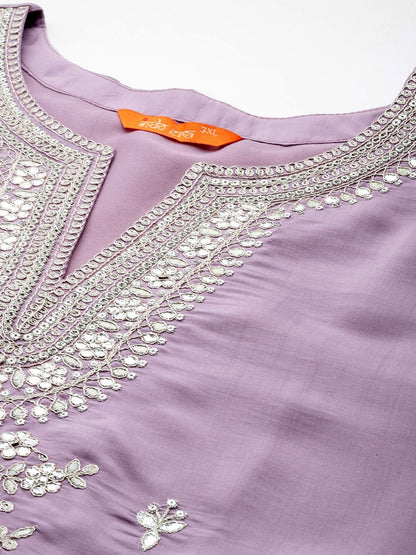 Dhiyona IE Plus Size Embroidered Regular Sequinned Kurta with Trousers & With Dupatta