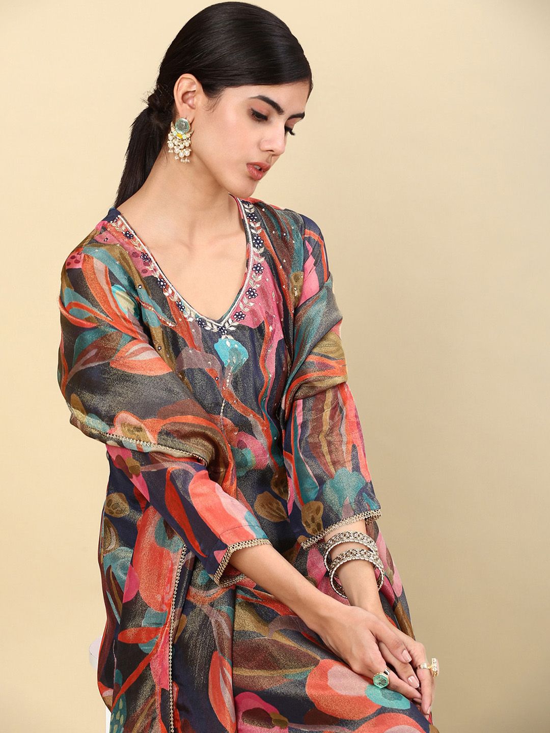 Dhiyona SO Women's Green Floral Printed Gotta Patti Organza Kurta with Trousers & With Dupatta