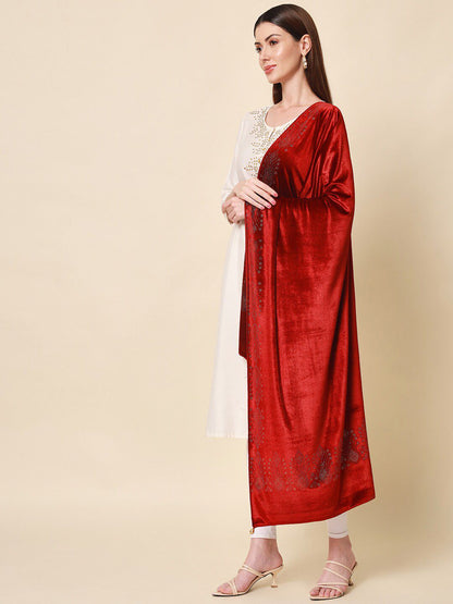 Dhiyona PA Women Maroon Velvet Crystal Shawl