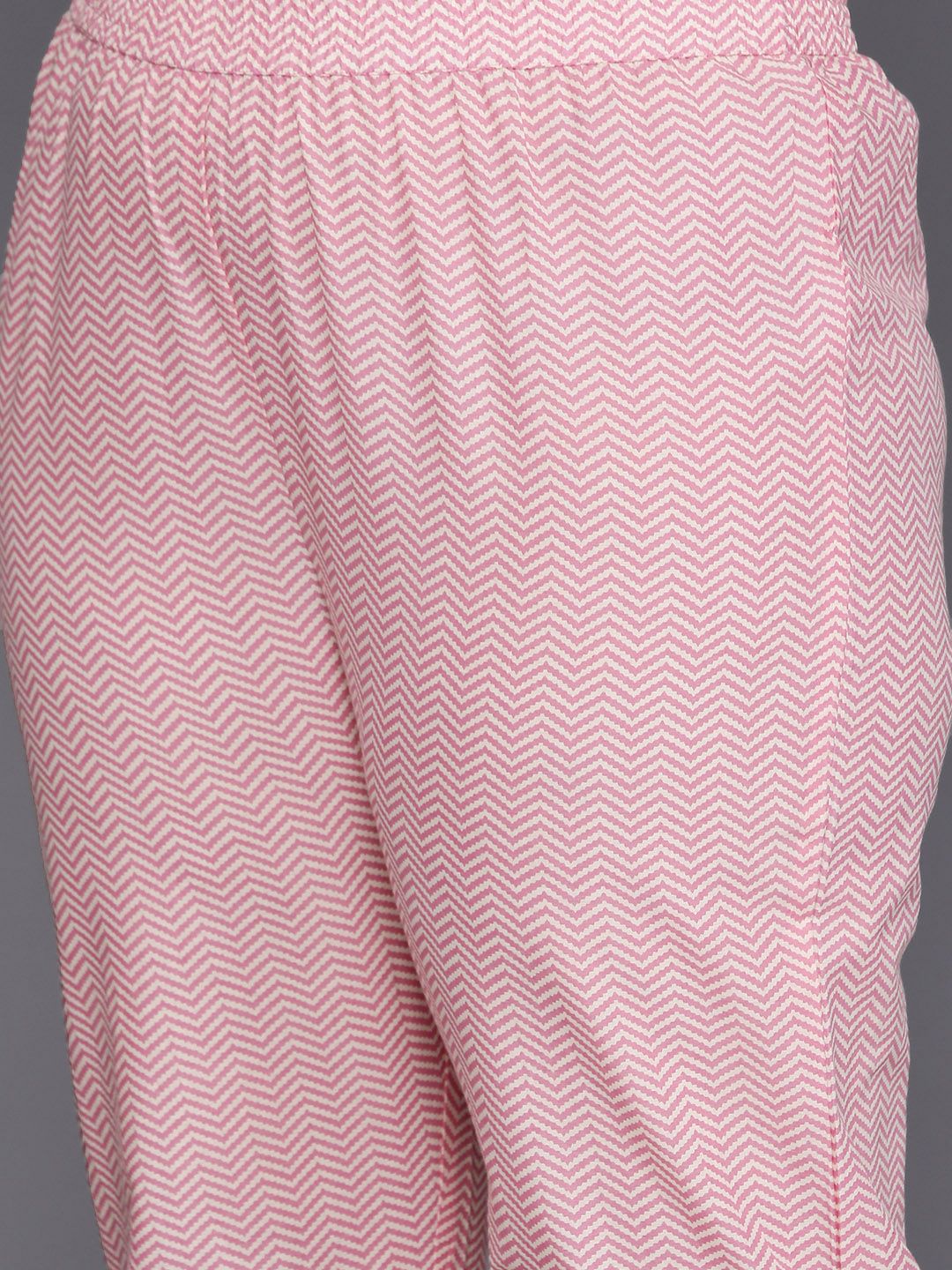 Dhiyona VA Women'sPlus Size Floral Printed Angrakha Gotta Patti Pure Cotton Kurta with Trousers