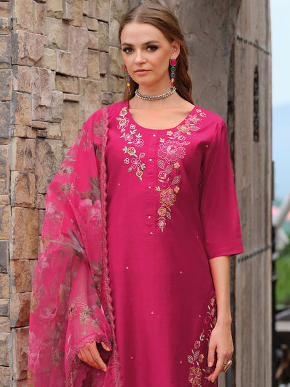 Women Floral Embroidered Kurta with Trousers & Dupatta
