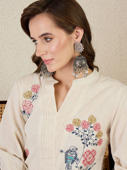 Women Floral Embroidered Thread Work Pure Cotton Kurta with Trousers