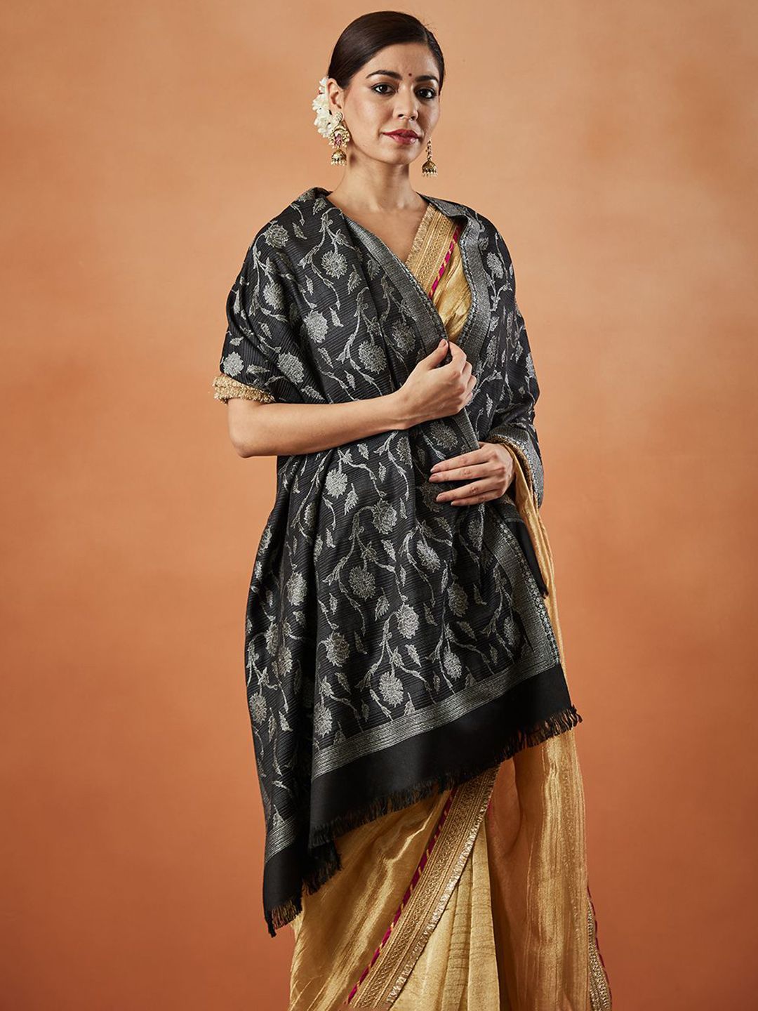 Dhiyona PA Ethnic Motifs Woven Design Shawl