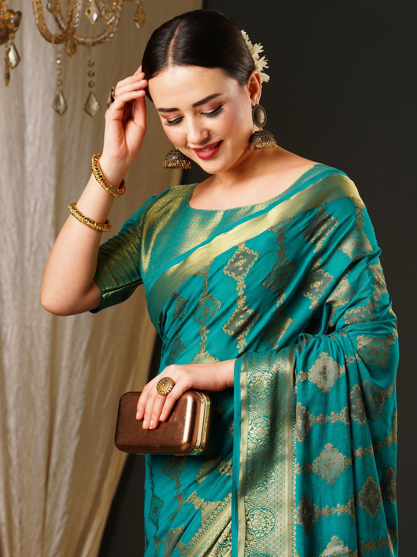 Women's Georgette Blue Woven Design Celebrity Saree With Blouse Piece