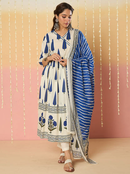 Ethnic Motifs Printed Angrakha A-Line Pure Cotton Kurta With Trousers & Dupatta