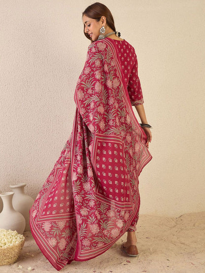 Dhiyona IE Women Floral Printed Regular V-Neck Kurta with Salwar & Dupatta