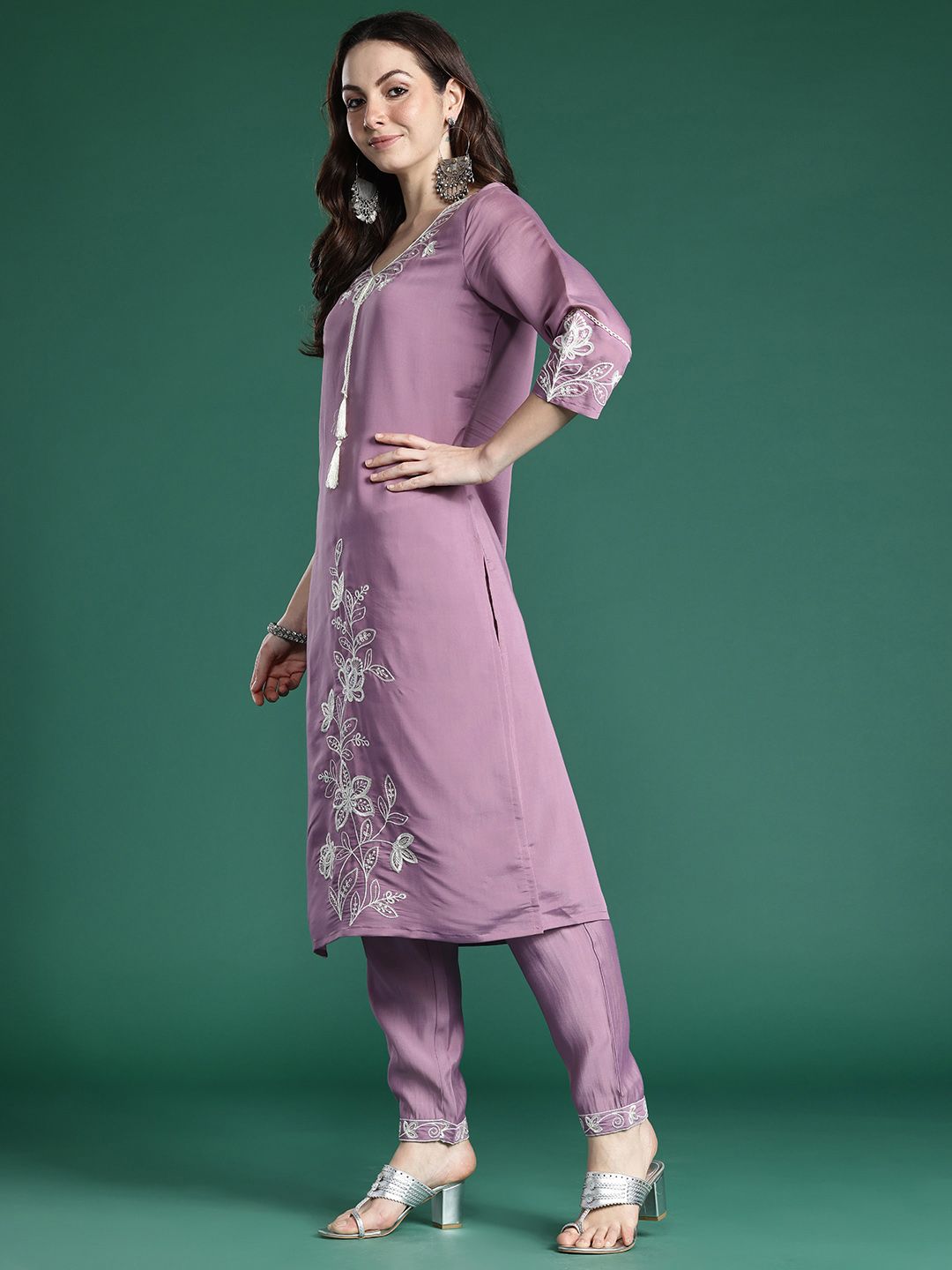 Floral Embroidered Thread Work Kurta with Trousers & With Dupatta