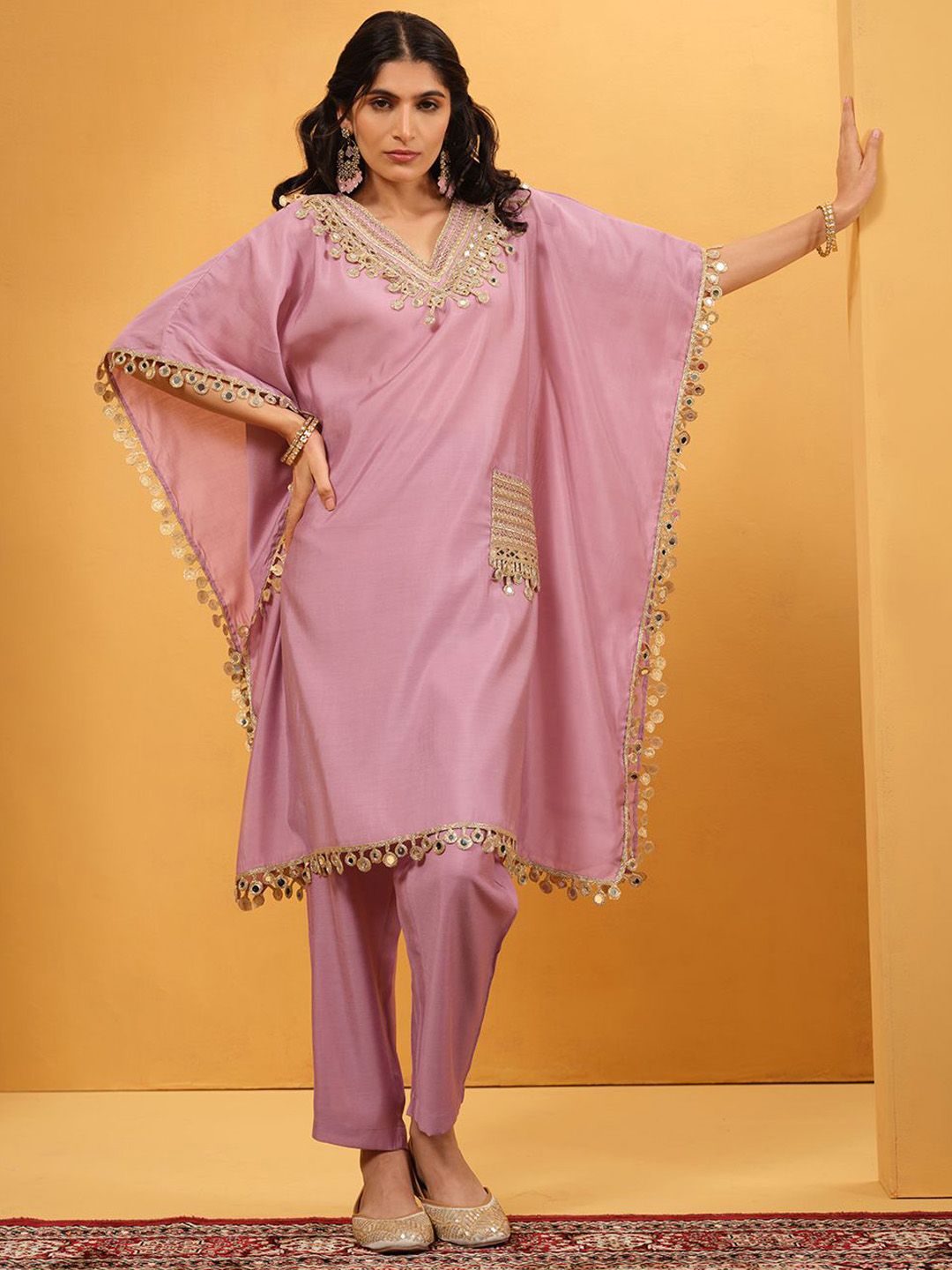 Dhiyona IS Women's Mirror Work V-Neck Kurta with Trousers
