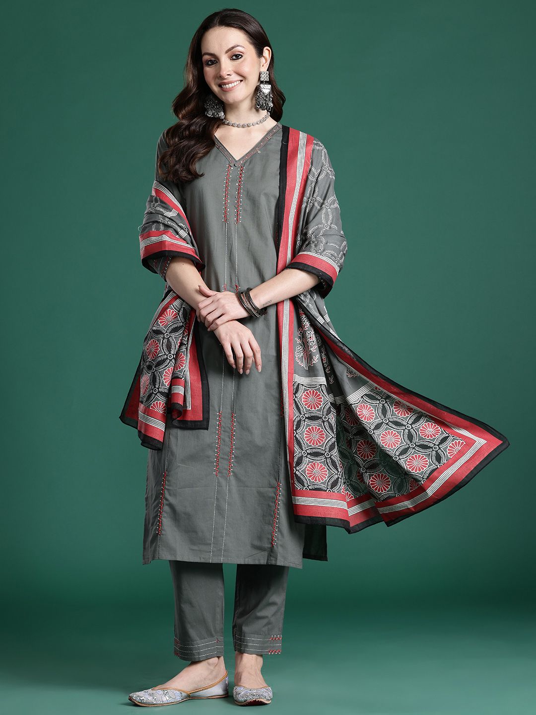 Dhiyona IE Embroidered Thread Work Pure Cotton Kurta with Trousers & With Dupatta