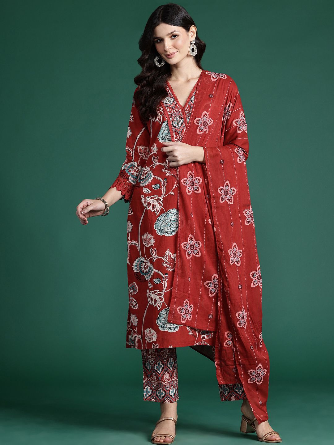 Dhiyona IE Floral Printed Sequinned Pure Cotton Kurta With Trousers & Dupatta