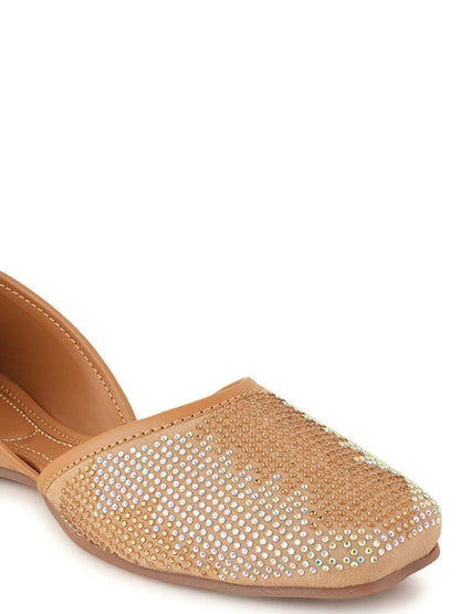 Dhiyona AK Embellished Mojaris
