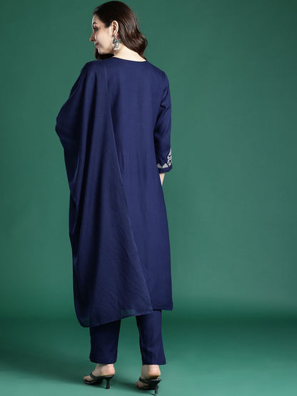 Ethnic Motifs Embroidered Kurta with Trousers & Dupatta