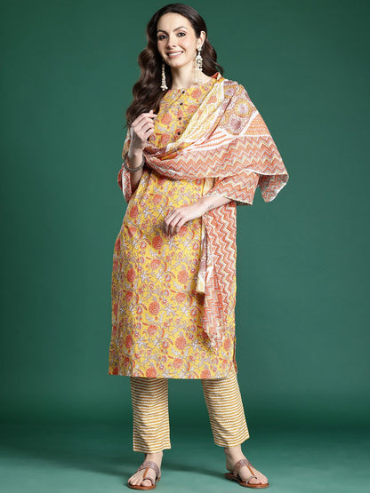 Floral Printed Pure Cotton Kurta with Trousers & With Dupatta