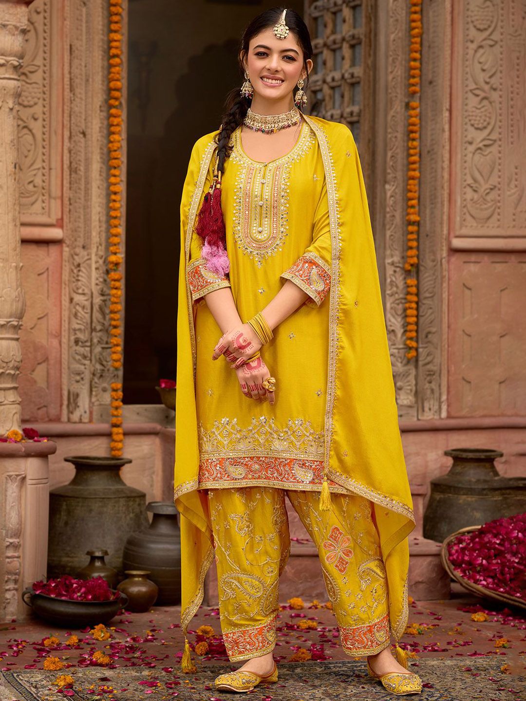 Ethnic Motifs Embroidered Sequinned Straight Kurta with Trouser & Dupatta