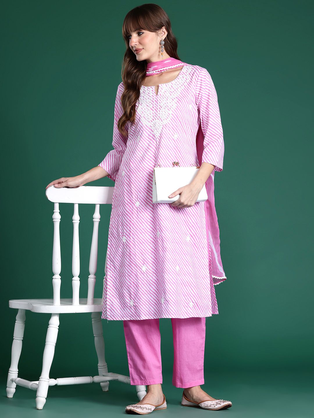 Dhiyona IE Floral Embroidered Regular Thread Work Pure Cotton Kurta with Trousers & Dupatta