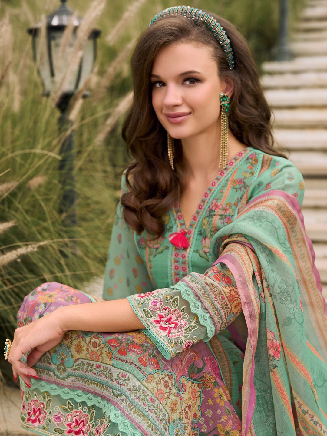 Dhiyona IE Floral Printed Sequinned Linen Kurta With Trousers And Dupatta