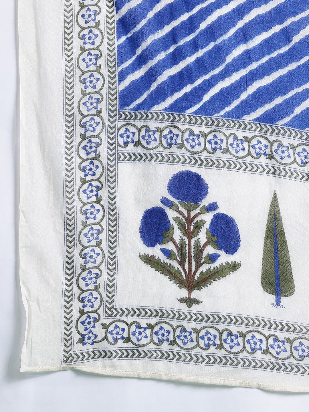 Ethnic Motifs Printed Angrakha Pure Cotton Kurta with Trousers & Dupatta