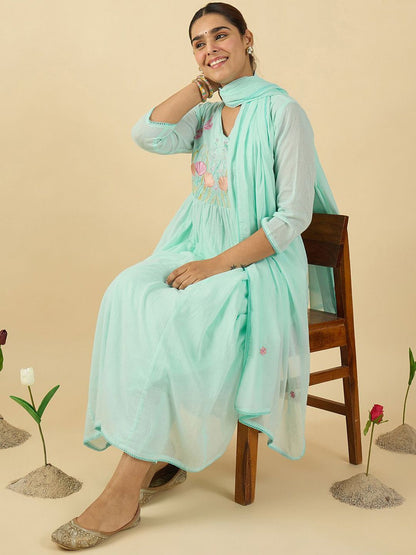 Women Floral Embroidered Cotton Kurta with Trousers & Dupatta