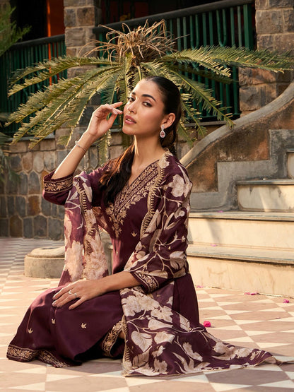 V Neck Ethnic Motifs Embroidered Regular Thread Work Kurta with Salwar & Dupatta