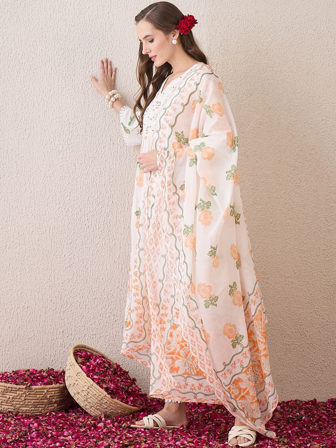Floral Printed Beads and Stones Pure Cotton Straight Kurta & Trousers & Dupatta
