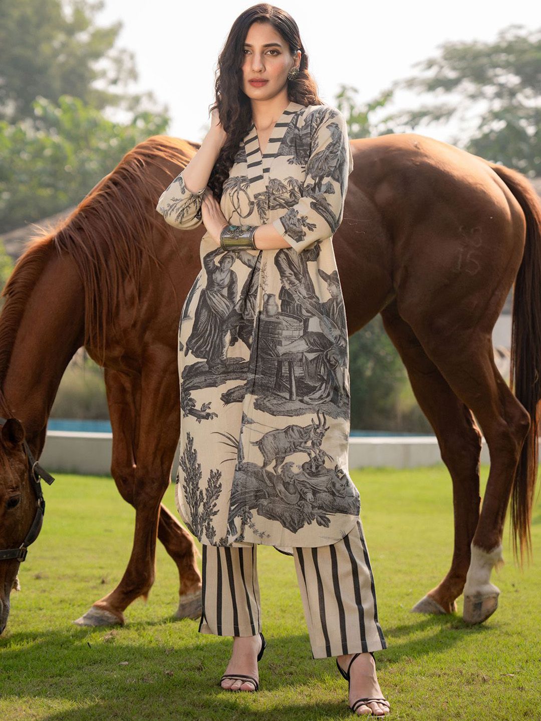 Tribal Printed V-Neck Linen Straight Kurta With Trouser