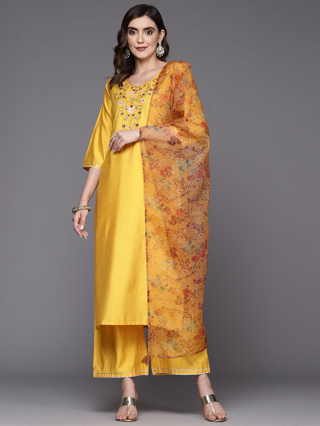 Dhiyona IE Women Floral Embroidered Liva Kurta with Palazzos & Dupatta