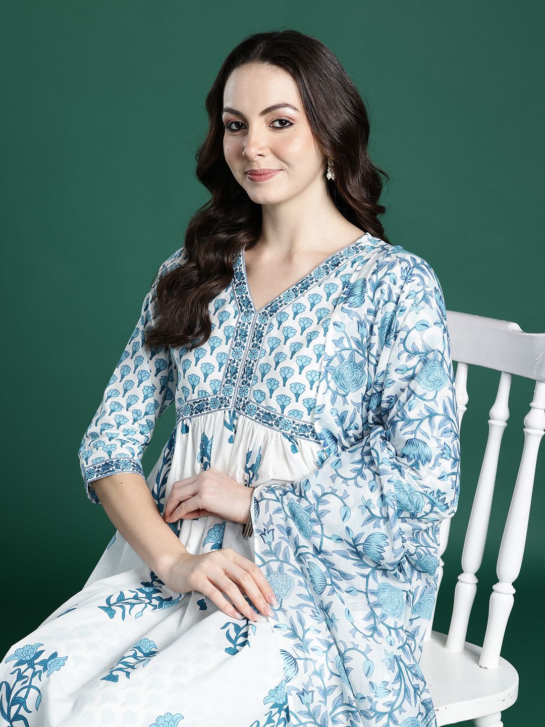 Dhiyona IE Floral Printed Empire Pure Cotton Kurta with Trousers & Dupatta