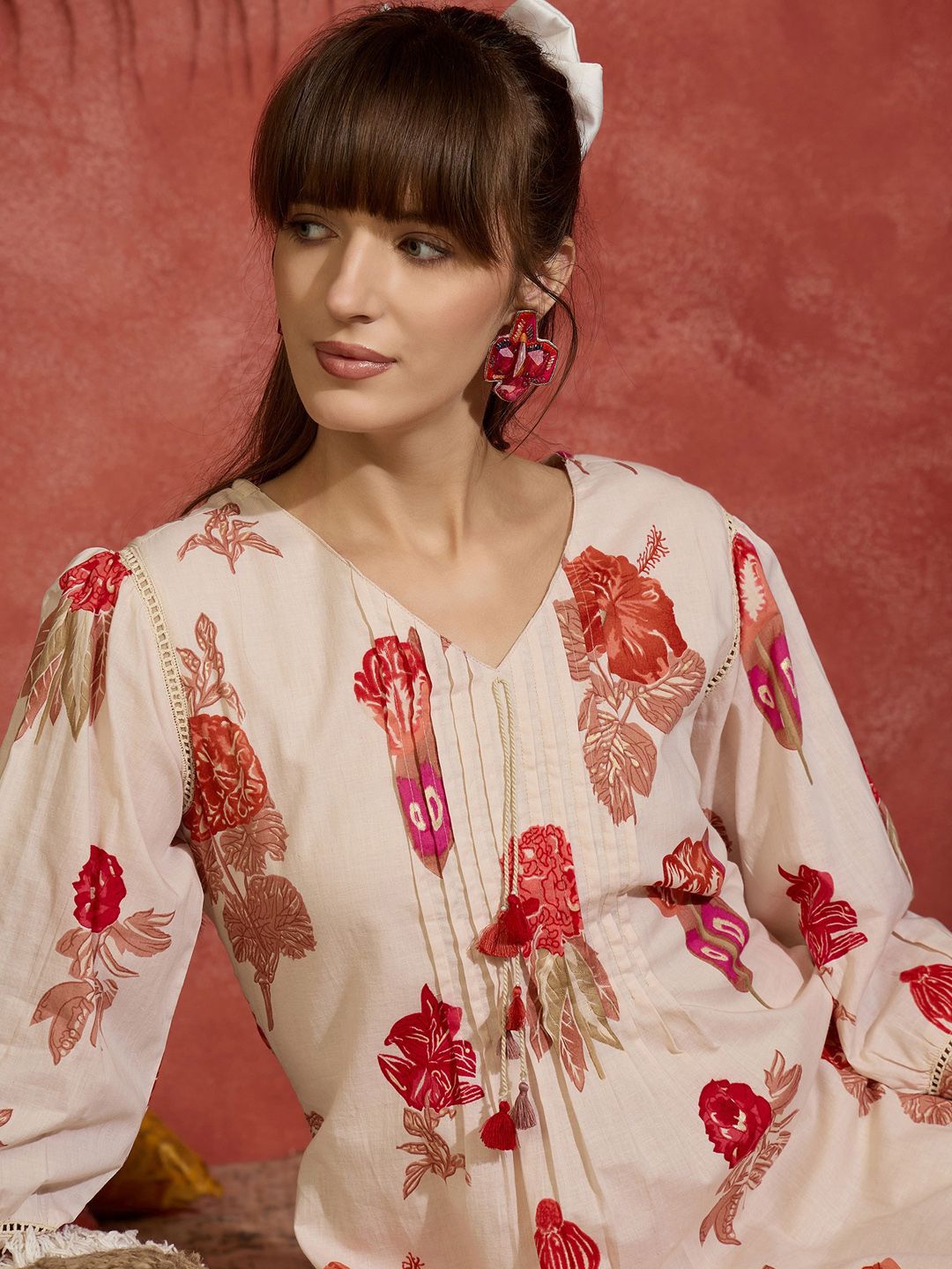 Dhiyona IE Women Floral Printed Pure Cotton A-Line Kurta with Trousers