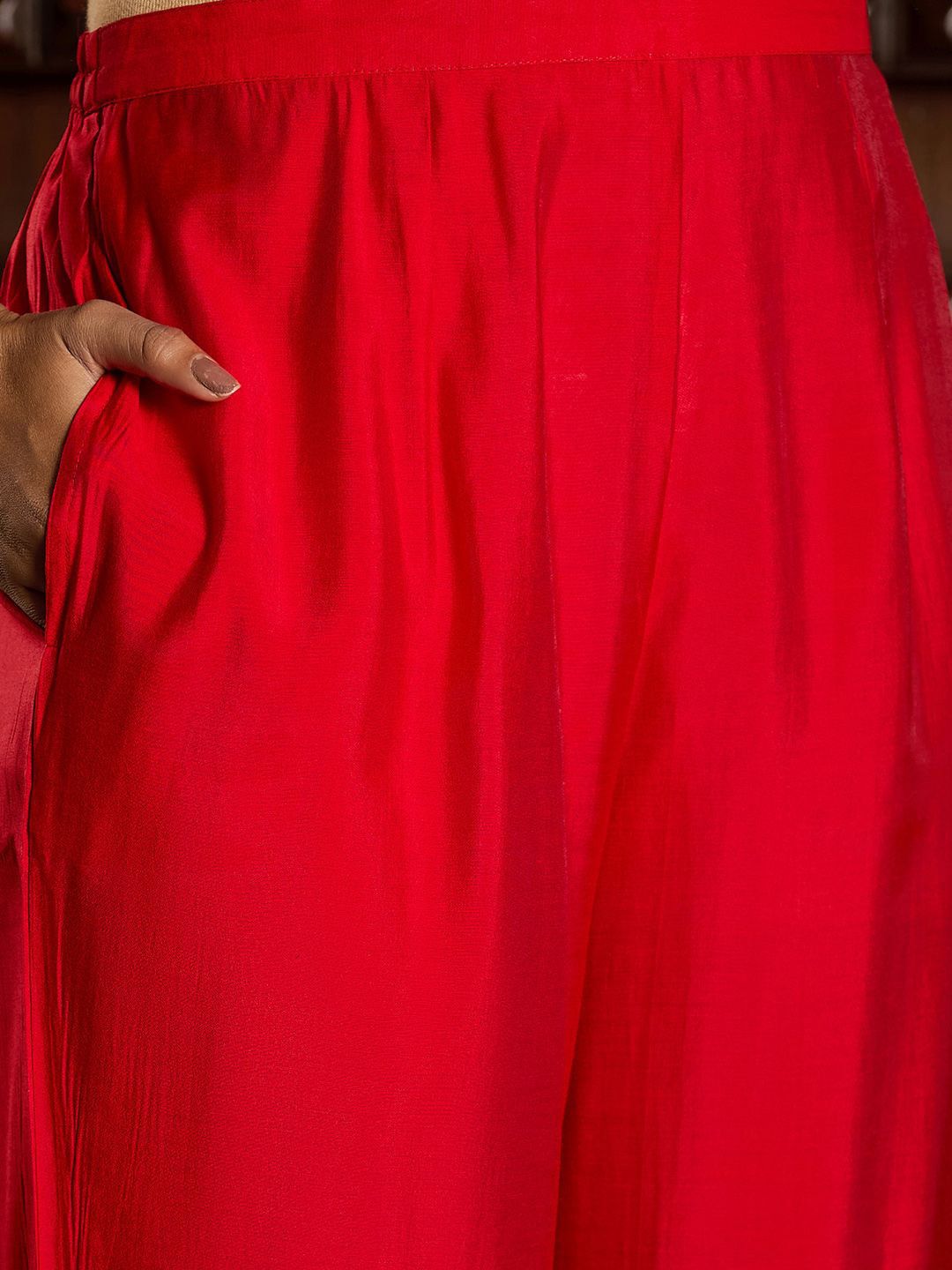 Dhiyona IE Ethnic Motifs Embroidered Sequined Straight Kurta With Trousers & Dupatta