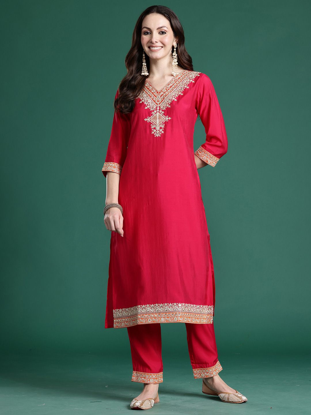Dhiyona IE Women Ethnic Motifs Embroidered Kurta with Trousers