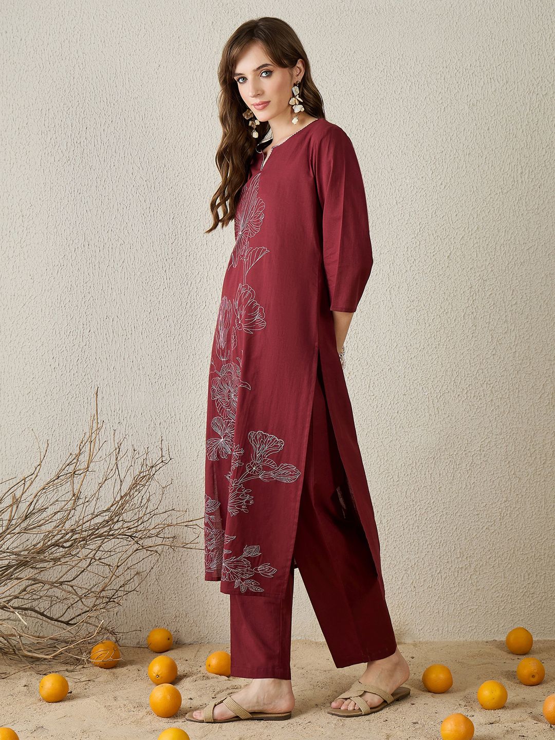 Women Floral Embroidered Thread Work Pure Cotton Kurta with Trousers