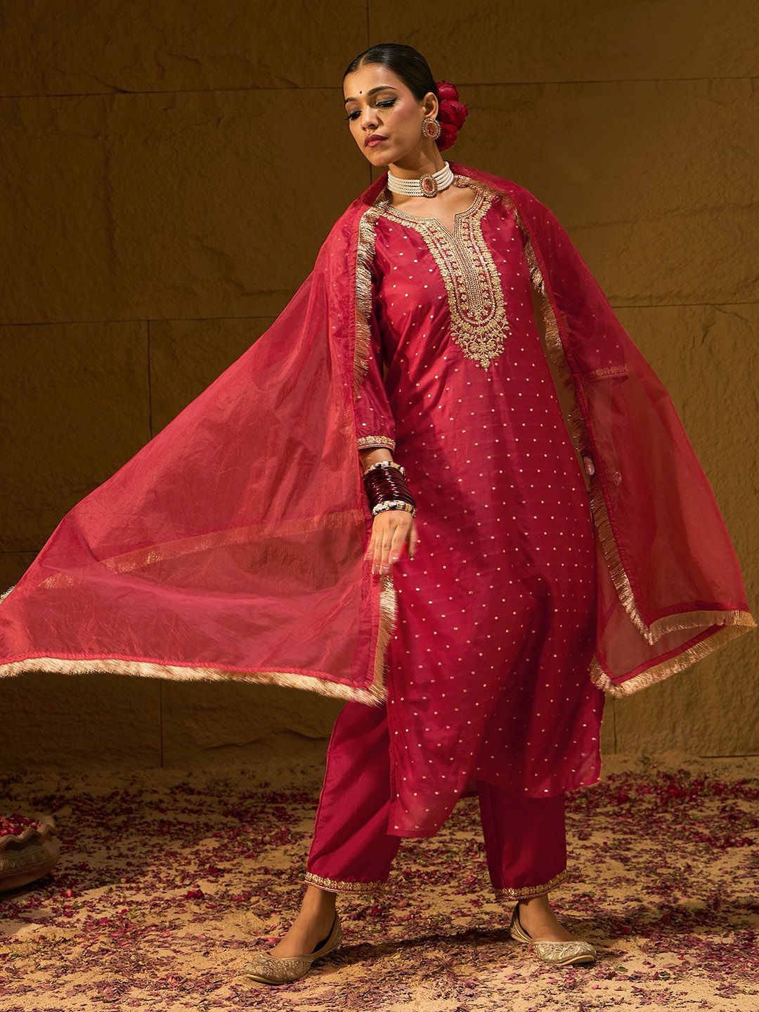 Red Embroidered Chanderi Silk Straight Zari Kurta With Trousers & Dupatta