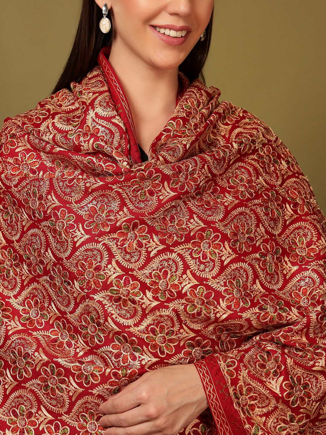 Dhiyona PA Floral Embroidered Thread Work Shawl