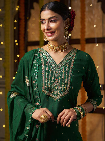 Dhiyona CH Floral Embroidered V-Neck Mirror Work Straight Kurta With Trousers & Dupatta