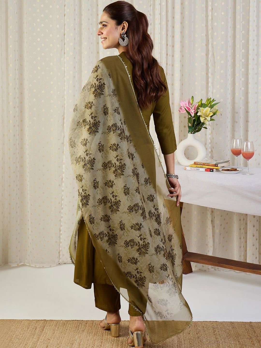 Embroidered Regular Thread Work Kurta With Trousers & Dupatta