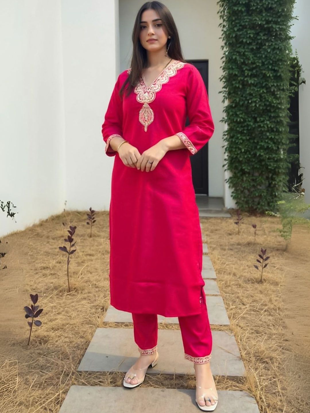 Women Ethnic Motifs Embroidered Regular Sequinned Liva Kurta with Trousers