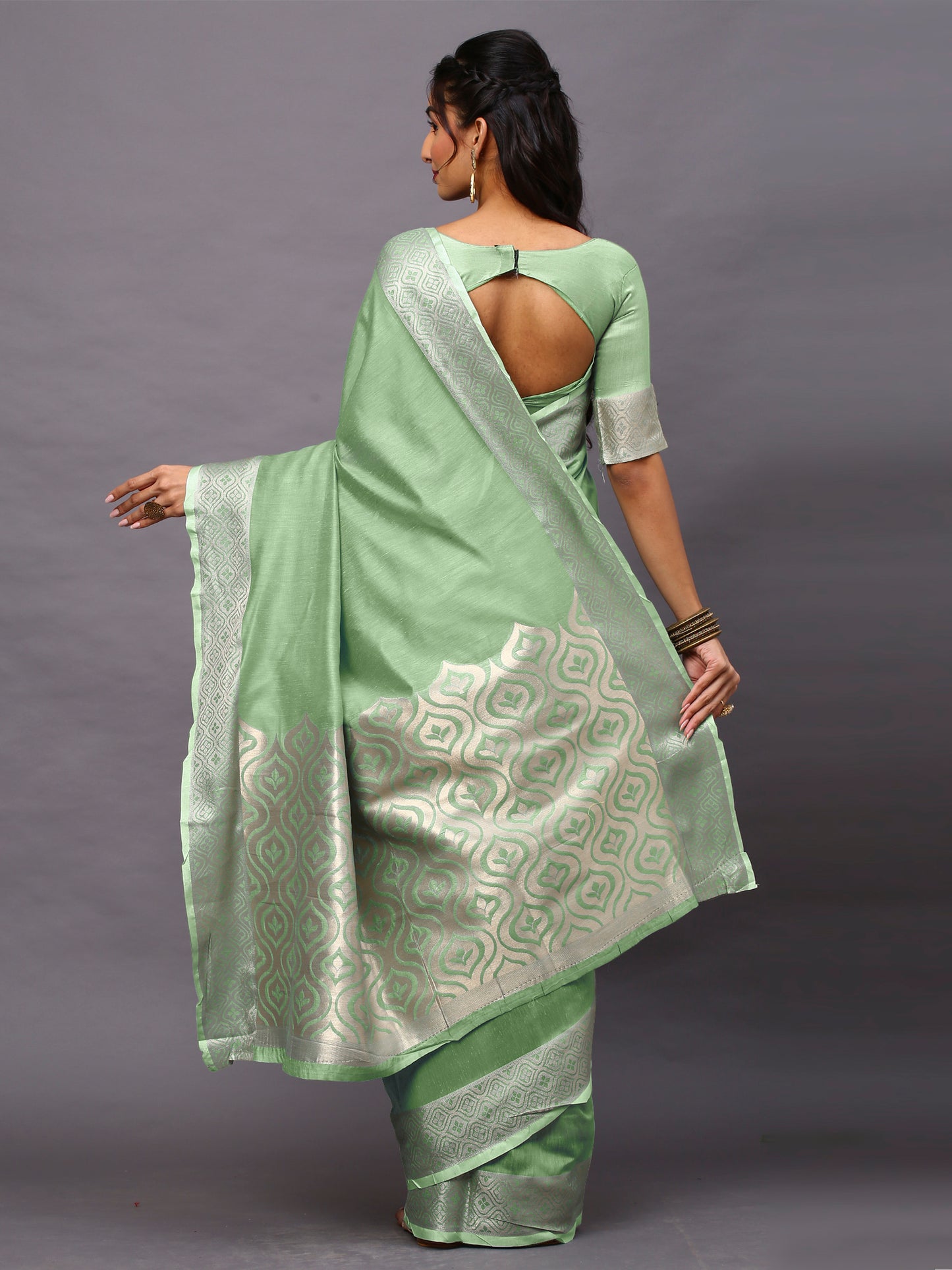 Women's Linen Blend Green Woven Design Designer Saree With Blouse Piece