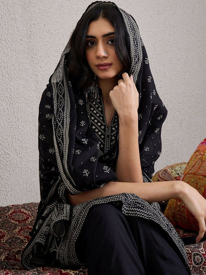 Women Bandhani Printed Cotton Kurta with Trousers & Dupatta