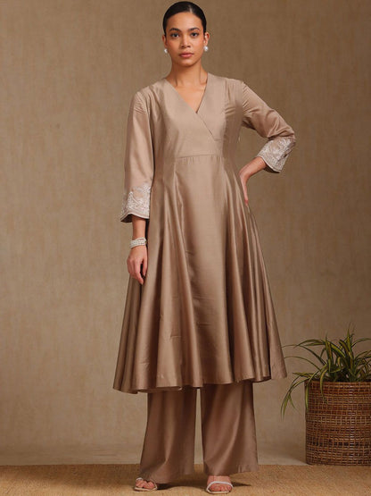 Dhiyona SO Women's Women Regular Thread Work Kurta with Palazzos & With Dupatta