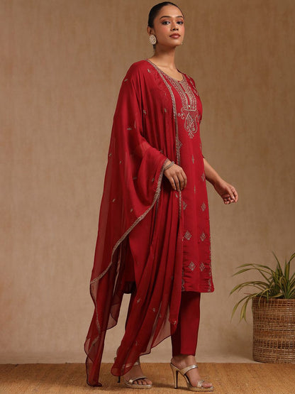 Dhiyona SO Women's Floral Embroidered Sequinned Straight Kurta with Trouser & Dupatta