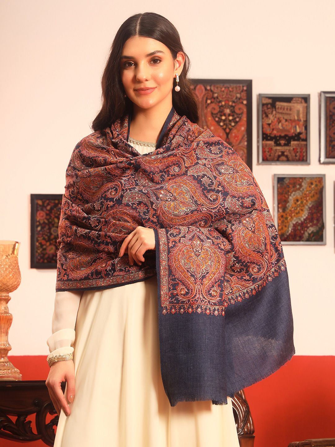 Dhiyona PA Paisley Embroidered Shawl