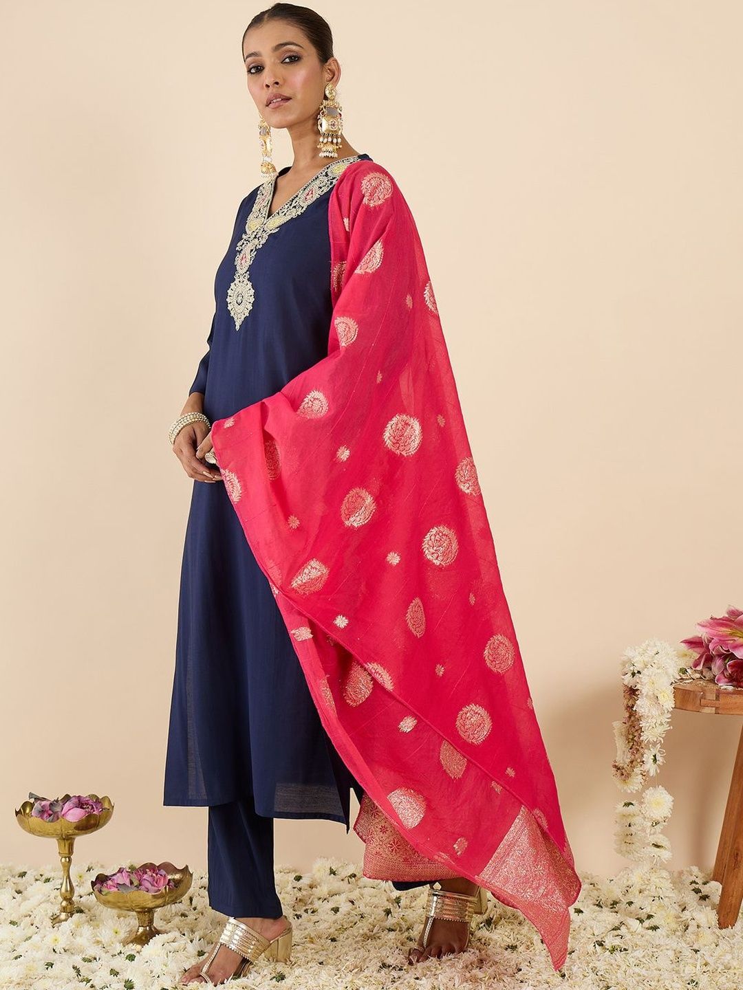 Women Ethnic Motifs Embroidered Regular Thread Work Kurta with Trousers & With Dupatta