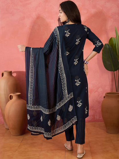 Dhiyona SN Women's Floral Printed Kurta & Trousers With Dupatta