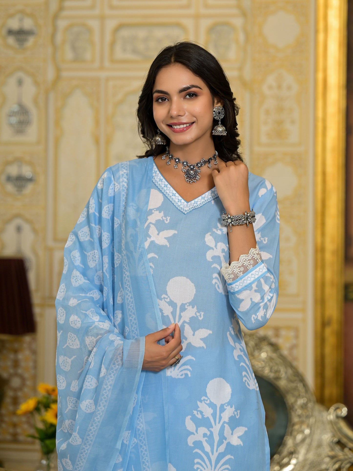 Women Blue Embroidery Viscose Rayon Kurta, Pant And Dupatta Set