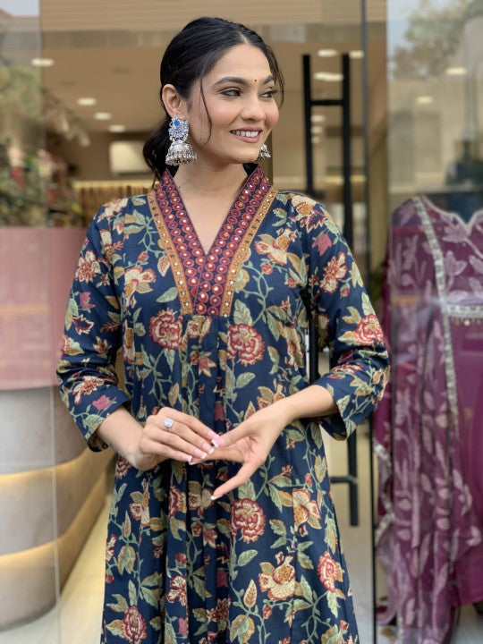 Women Viscose Blue Anarkali Kurta And Pant Set With Dupatta