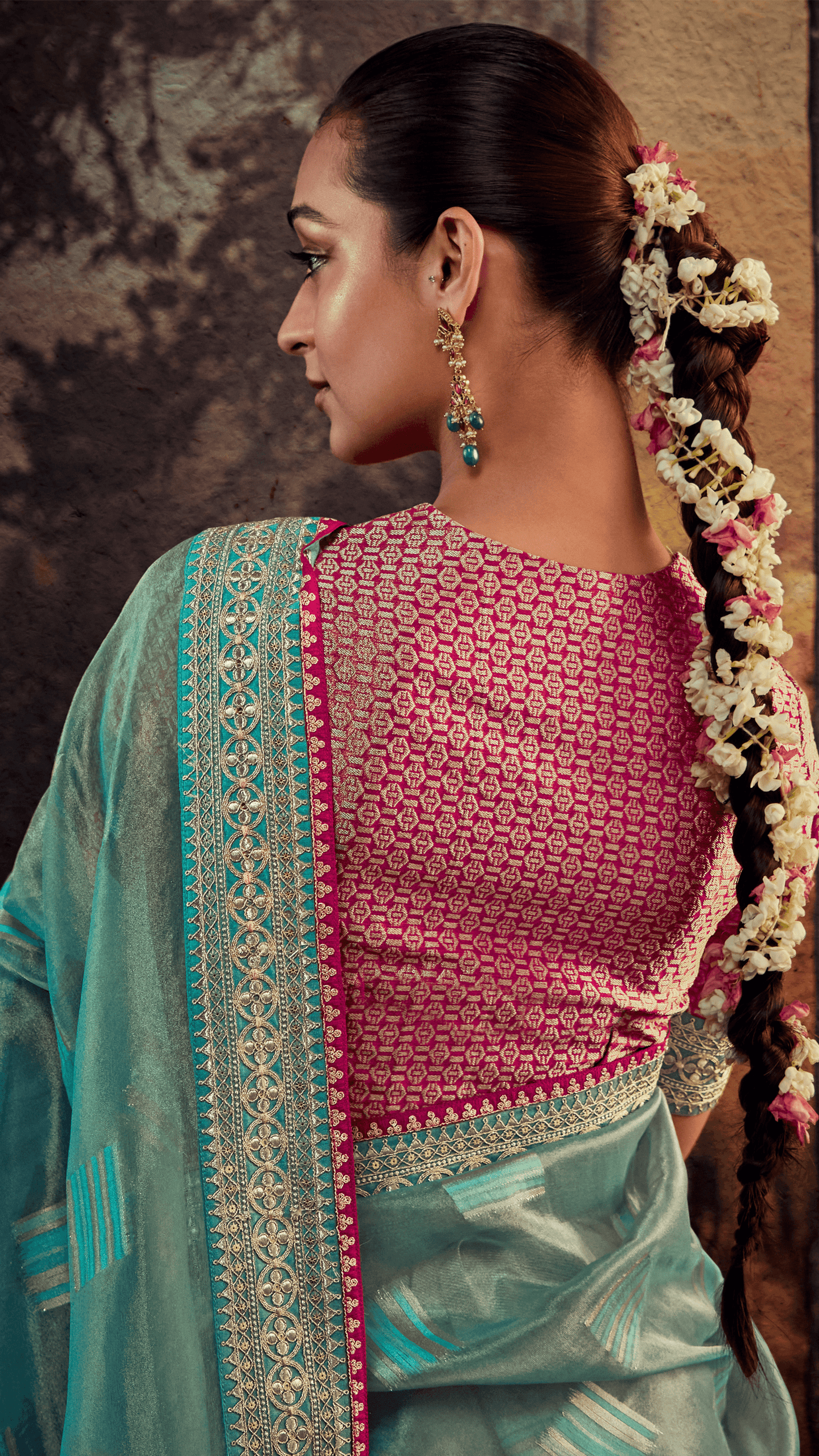 Dhiyona KM Women Royal Radiance “ Blue Jacquard Silk Saree With Rich Red Border
